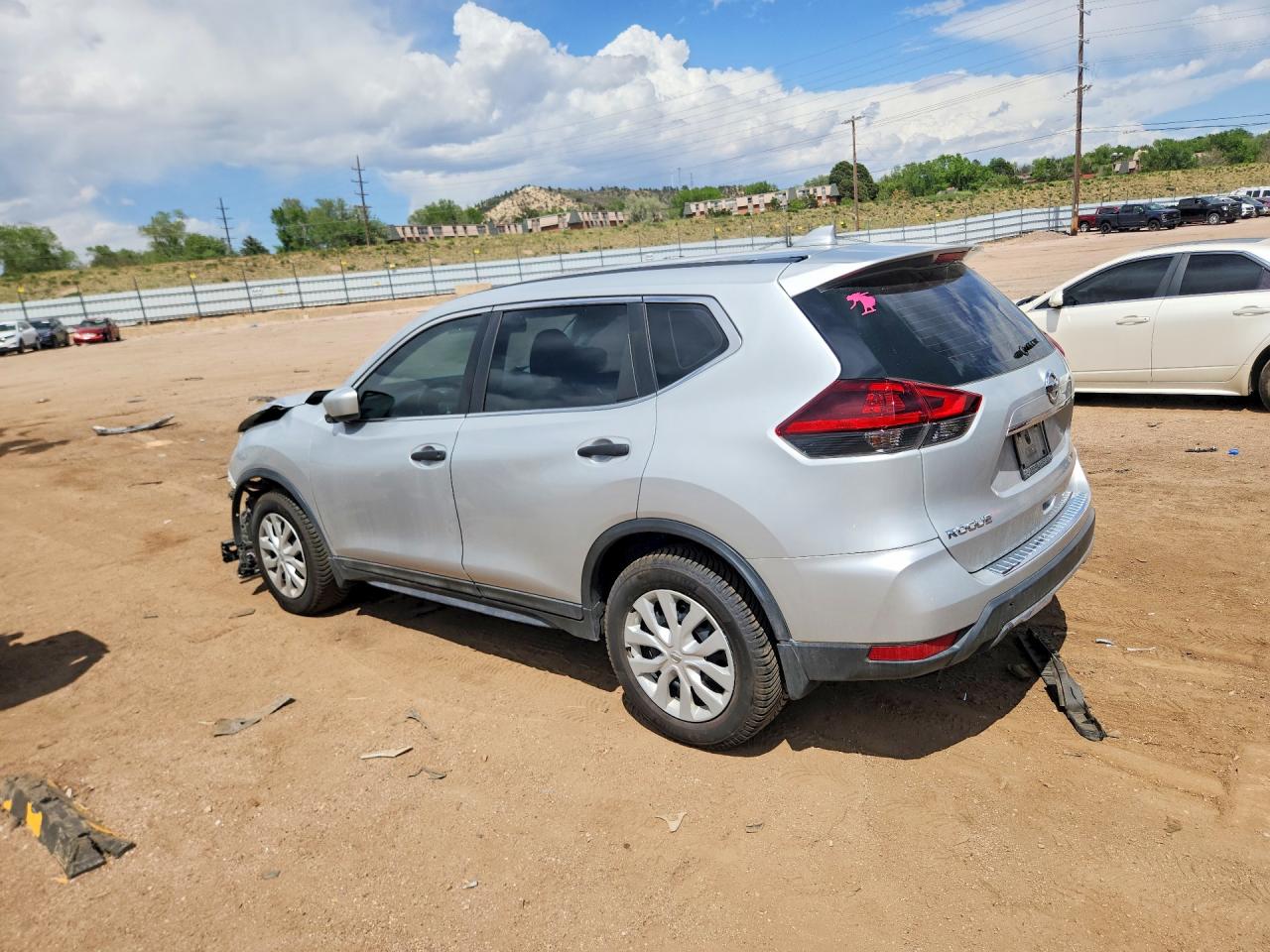 Nissan Rogue S