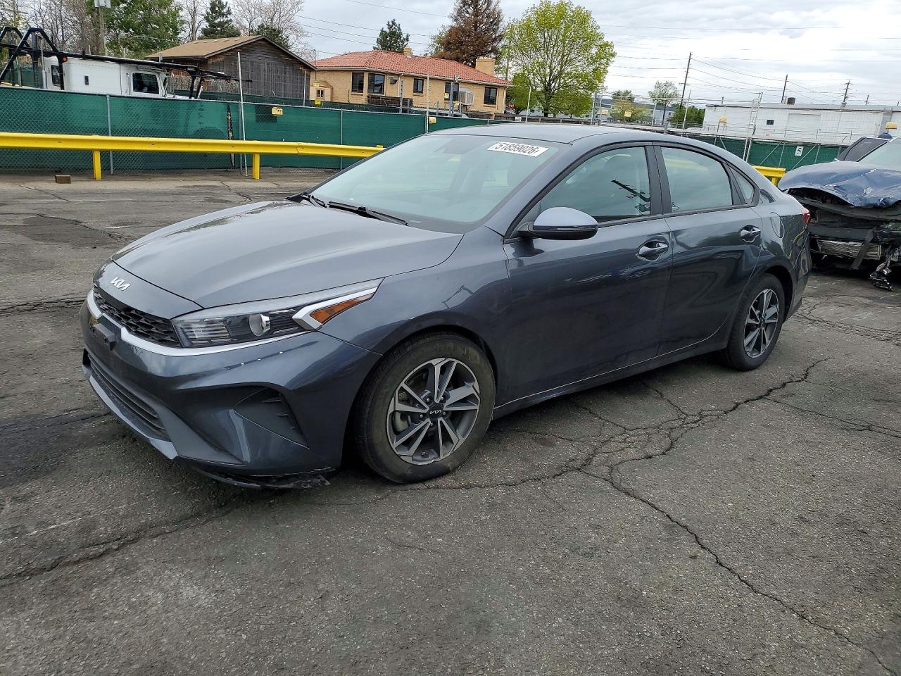 Salvage Kia Forte Image