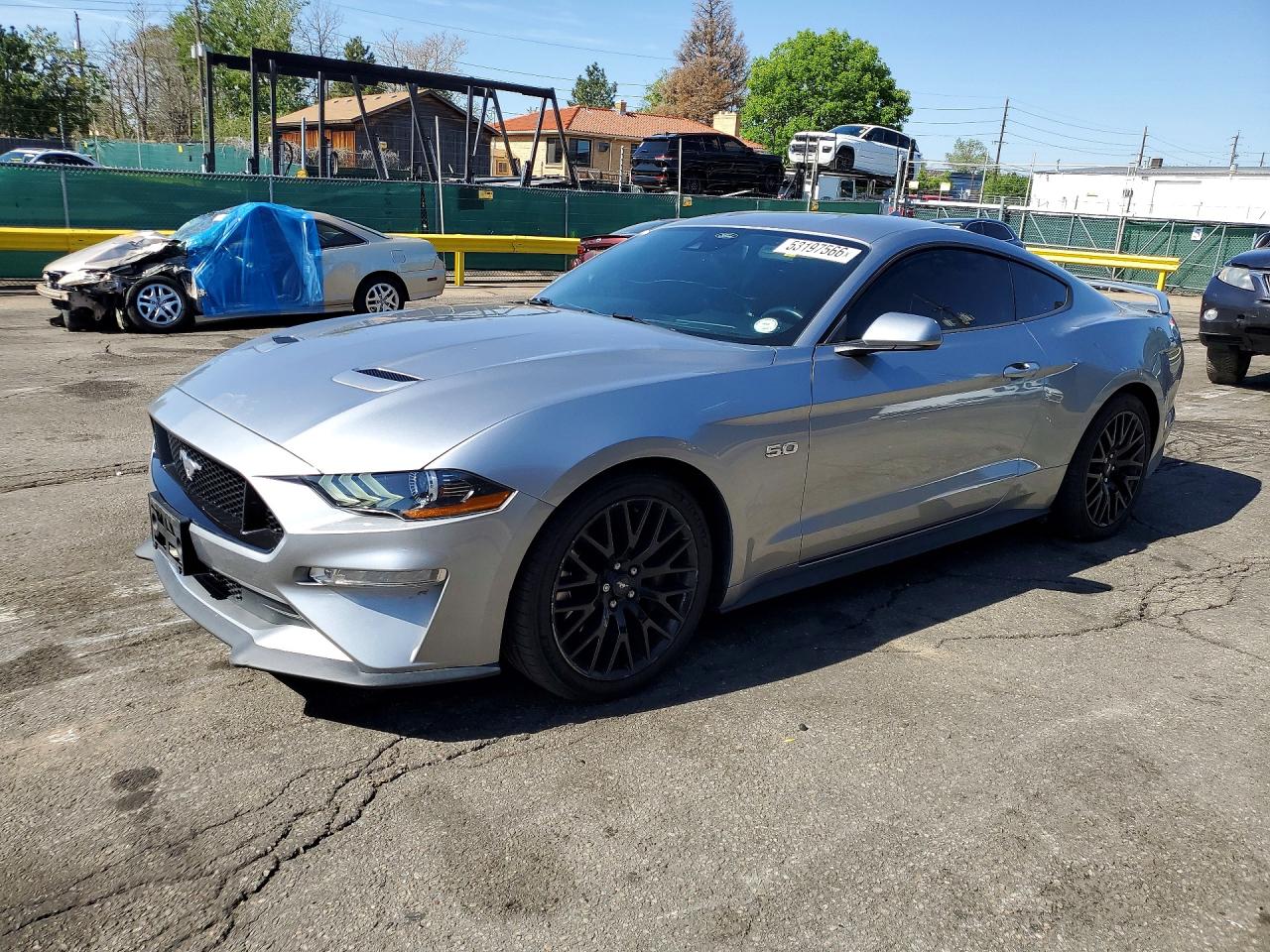 Salvage Ford Mustang Image