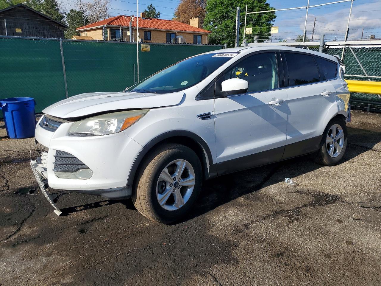 Salvage Ford Escape Image