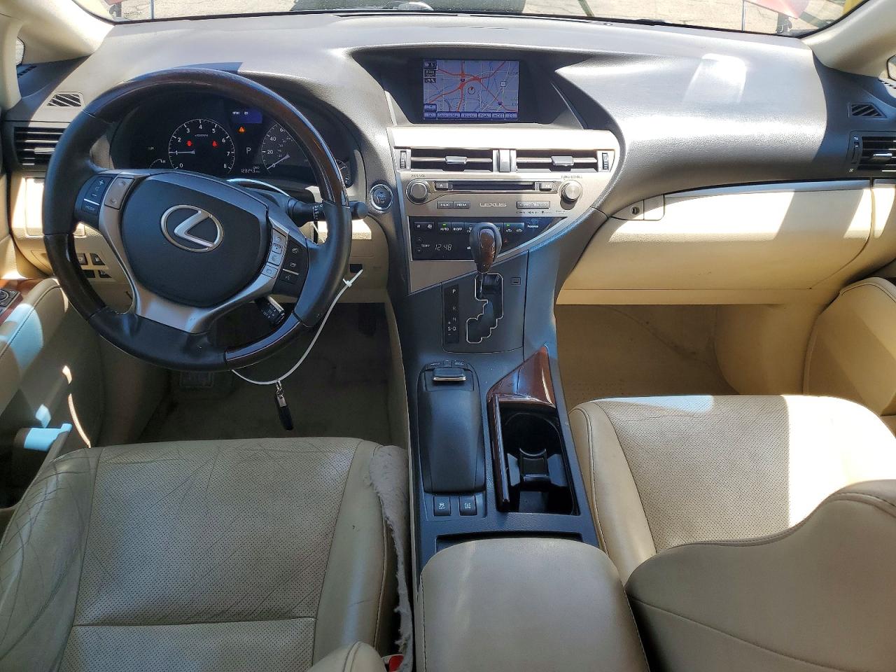 Lexus RX Base