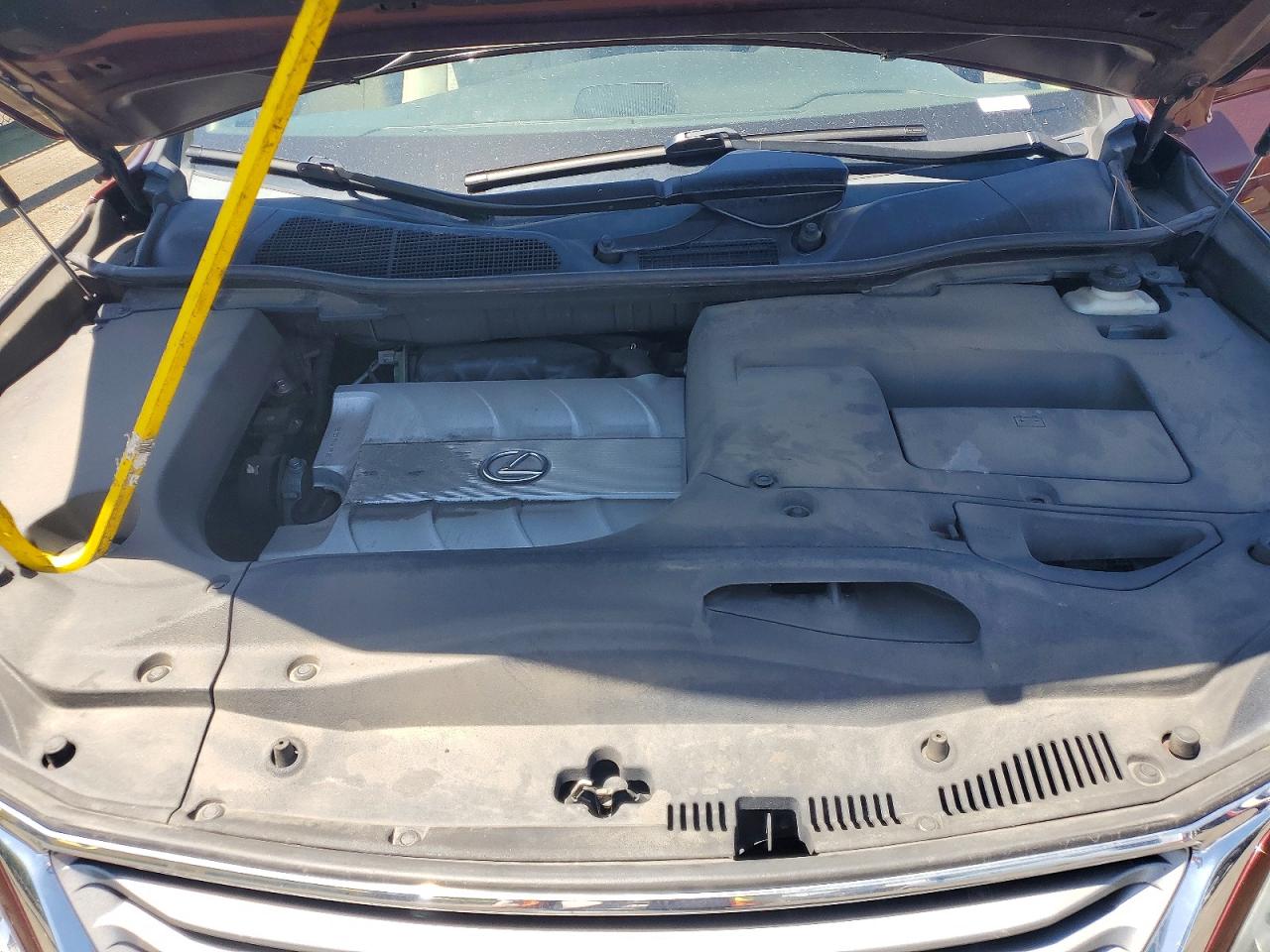 Lexus RX Base