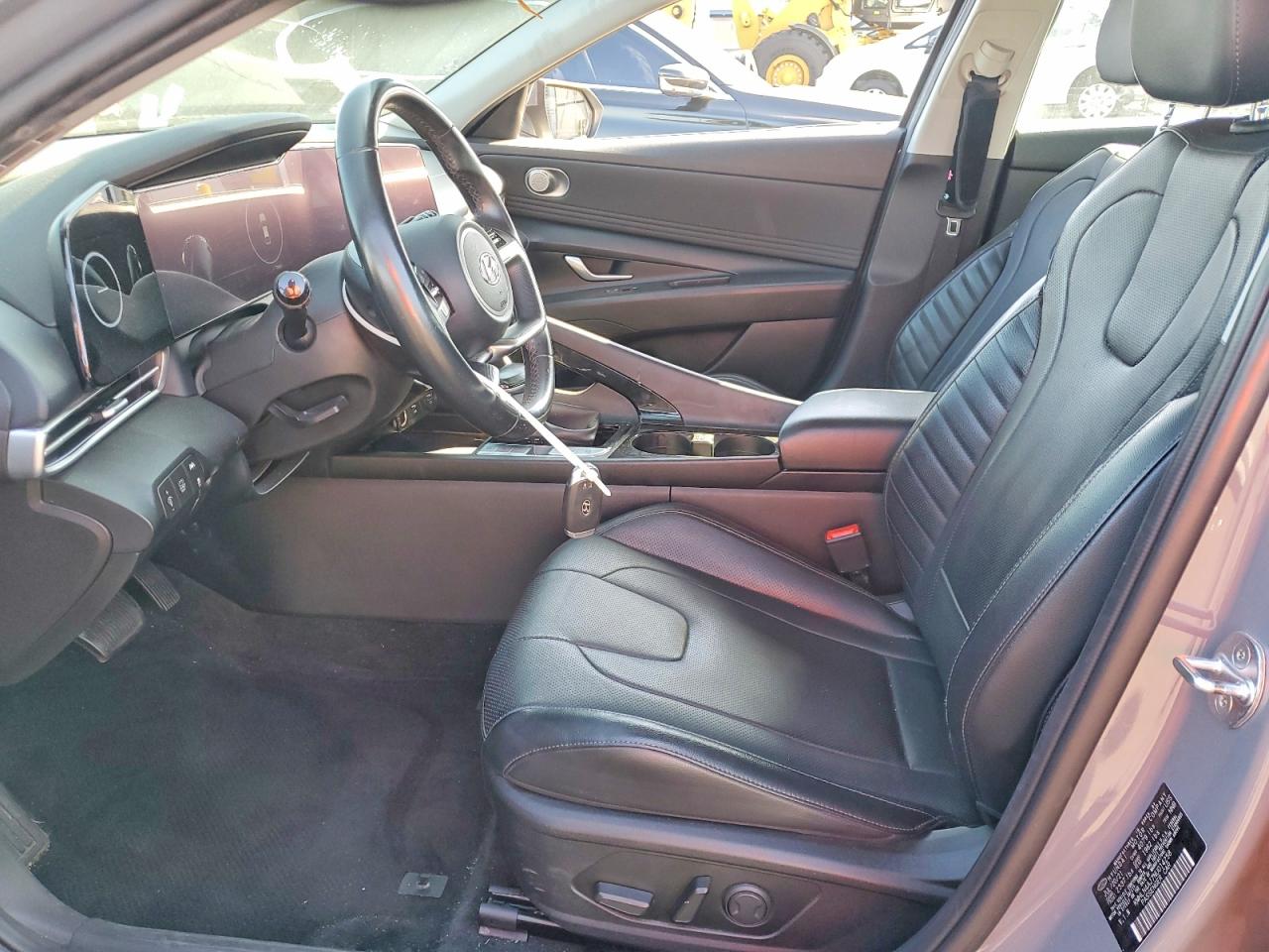 Hyundai ELANTRA Limited
