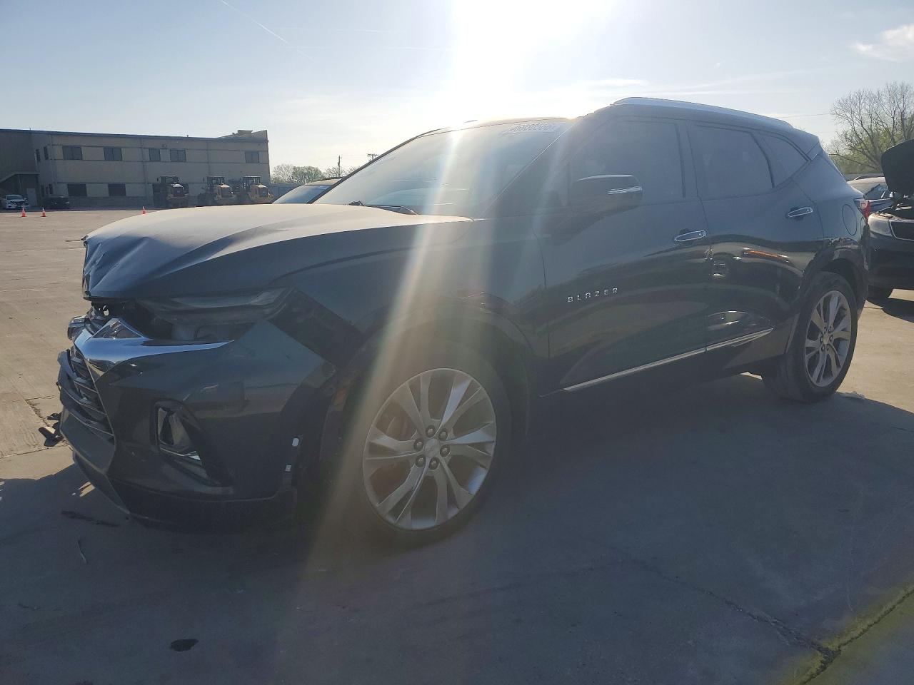 Salvage Chevrolet Blazer Image