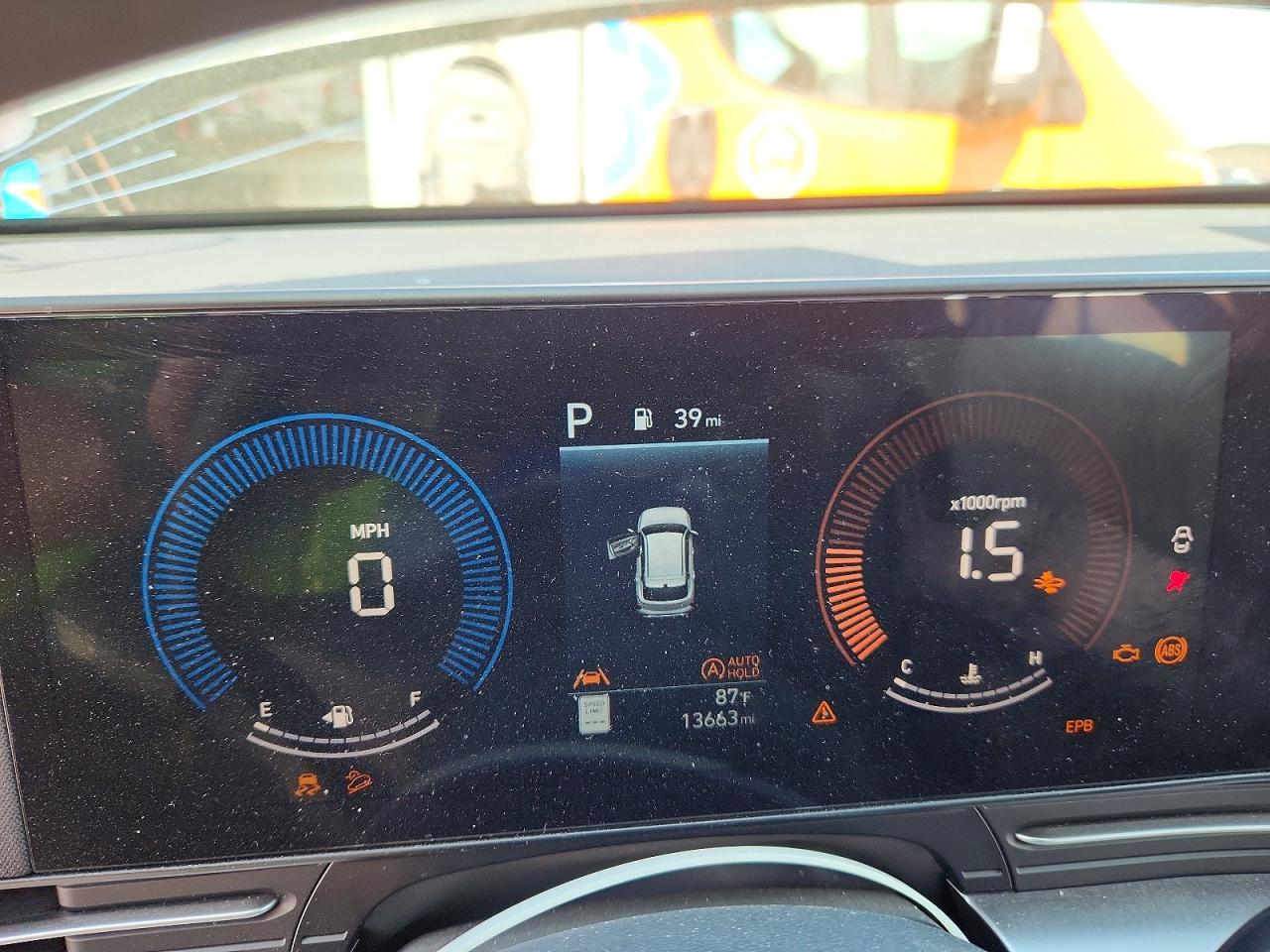 Hyundai KONA Se