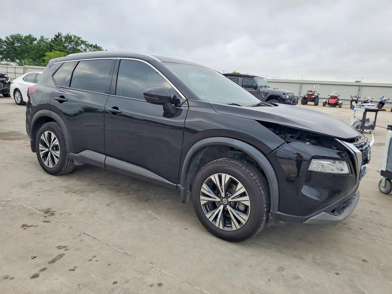 Nissan Rogue Sv