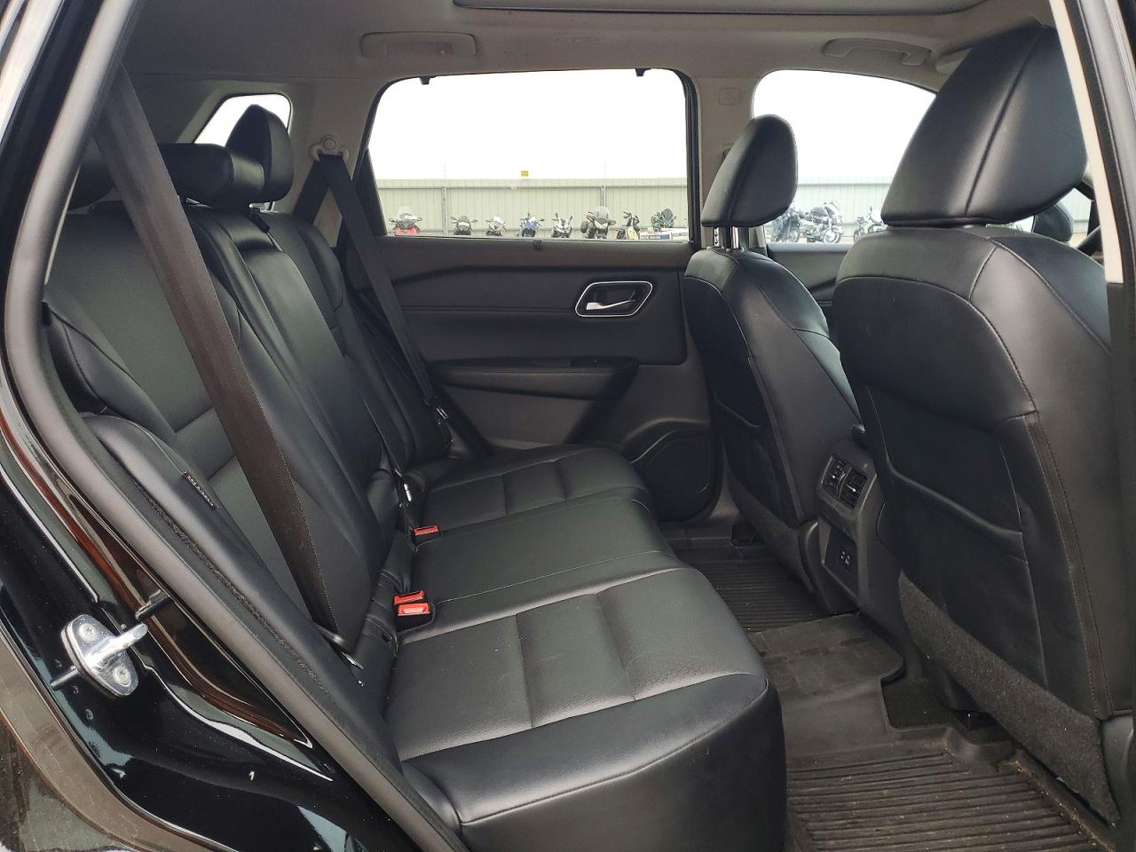 Nissan Rogue Sv