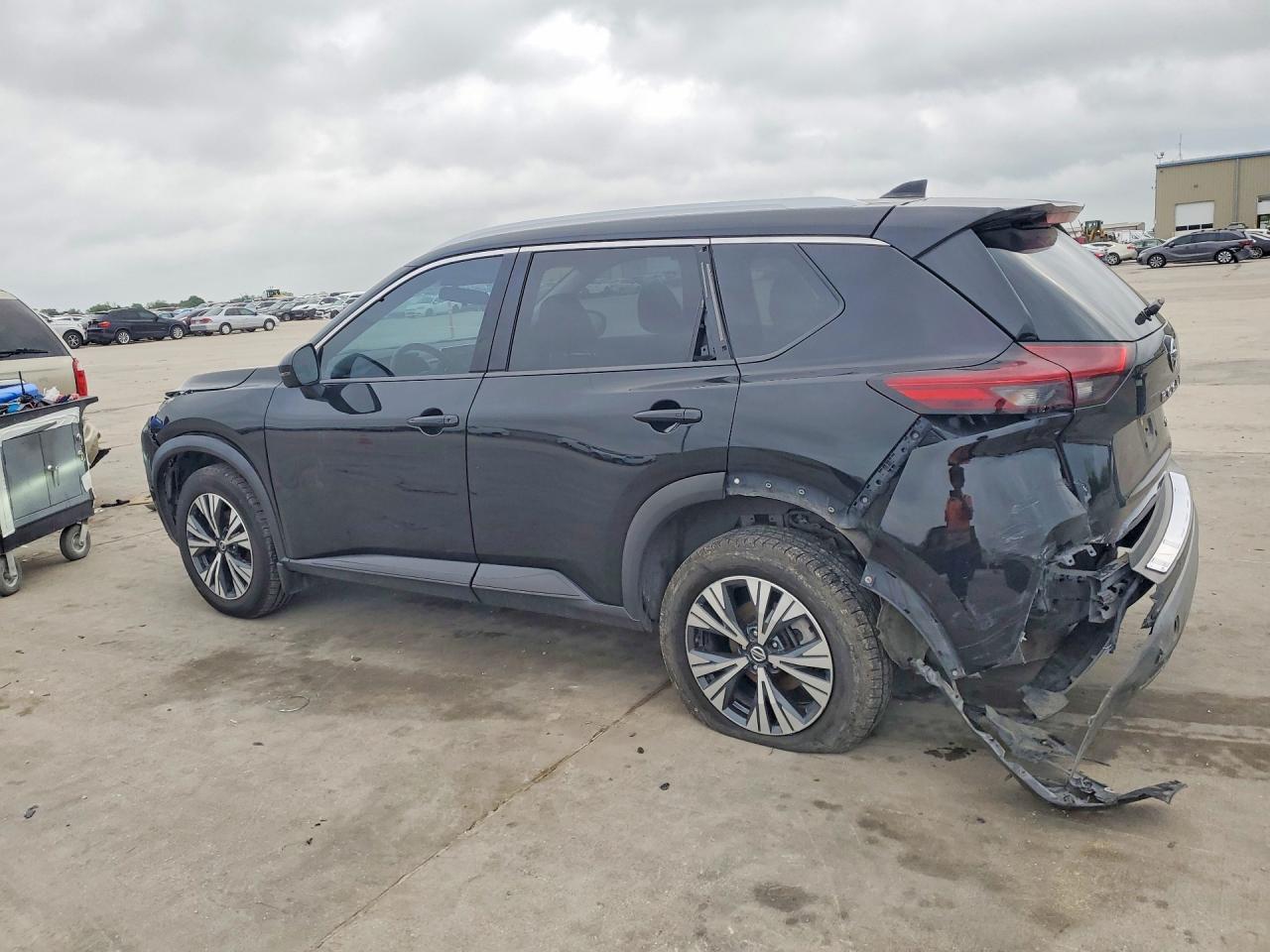 Nissan Rogue Sv
