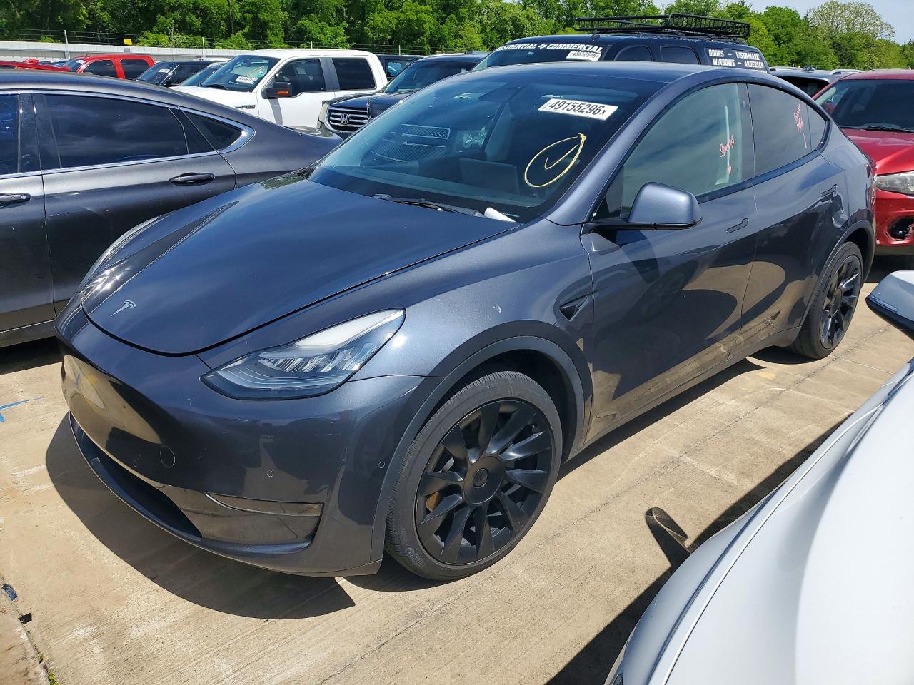 Salvage Tesla Model Y Image