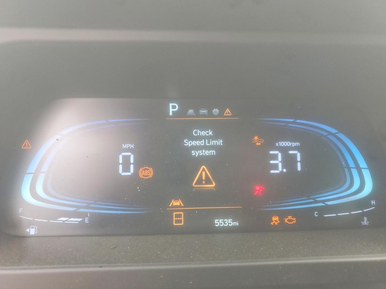 Hyundai ELANTRA Sel Sport