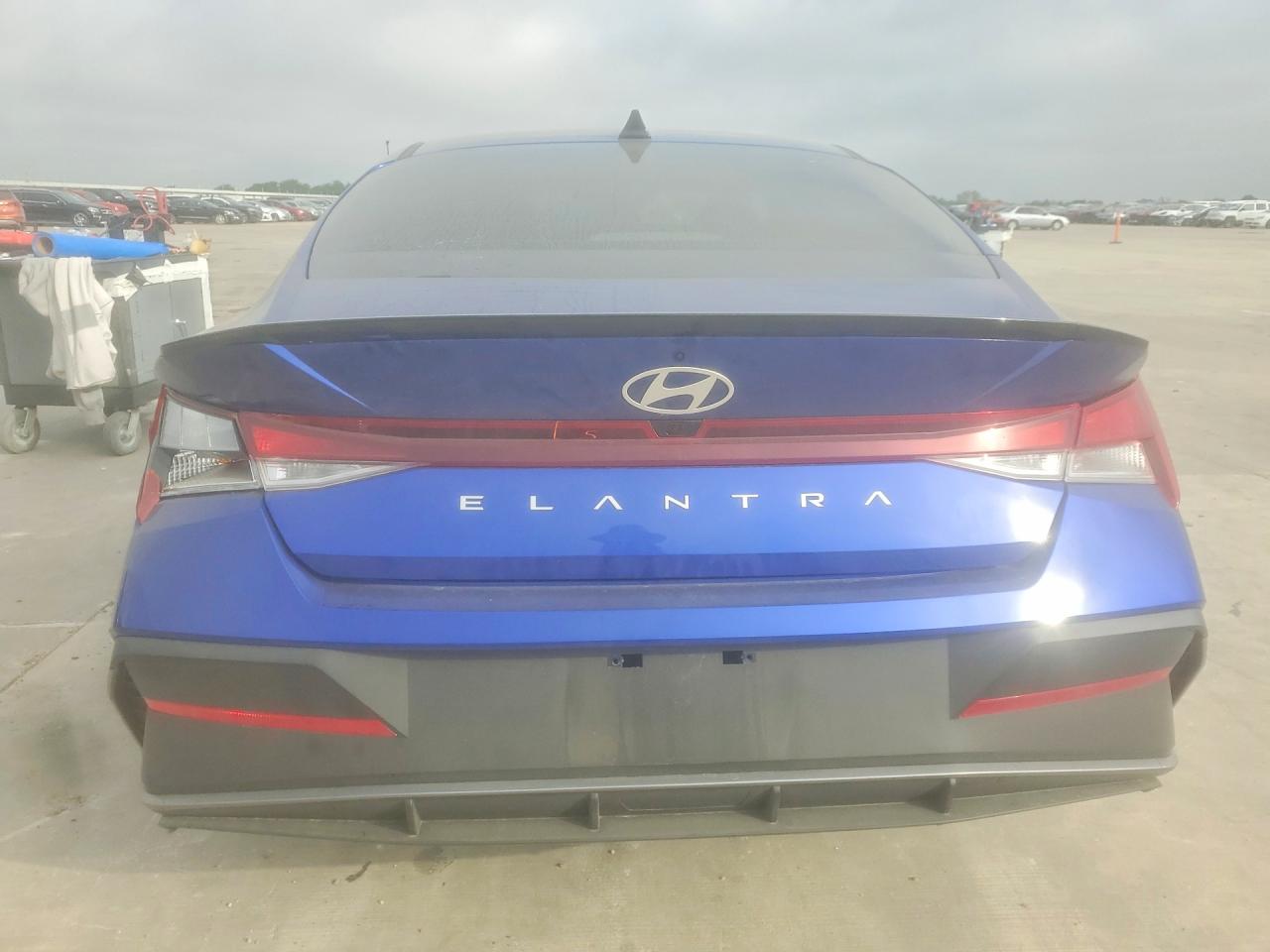 Hyundai ELANTRA Sel Sport