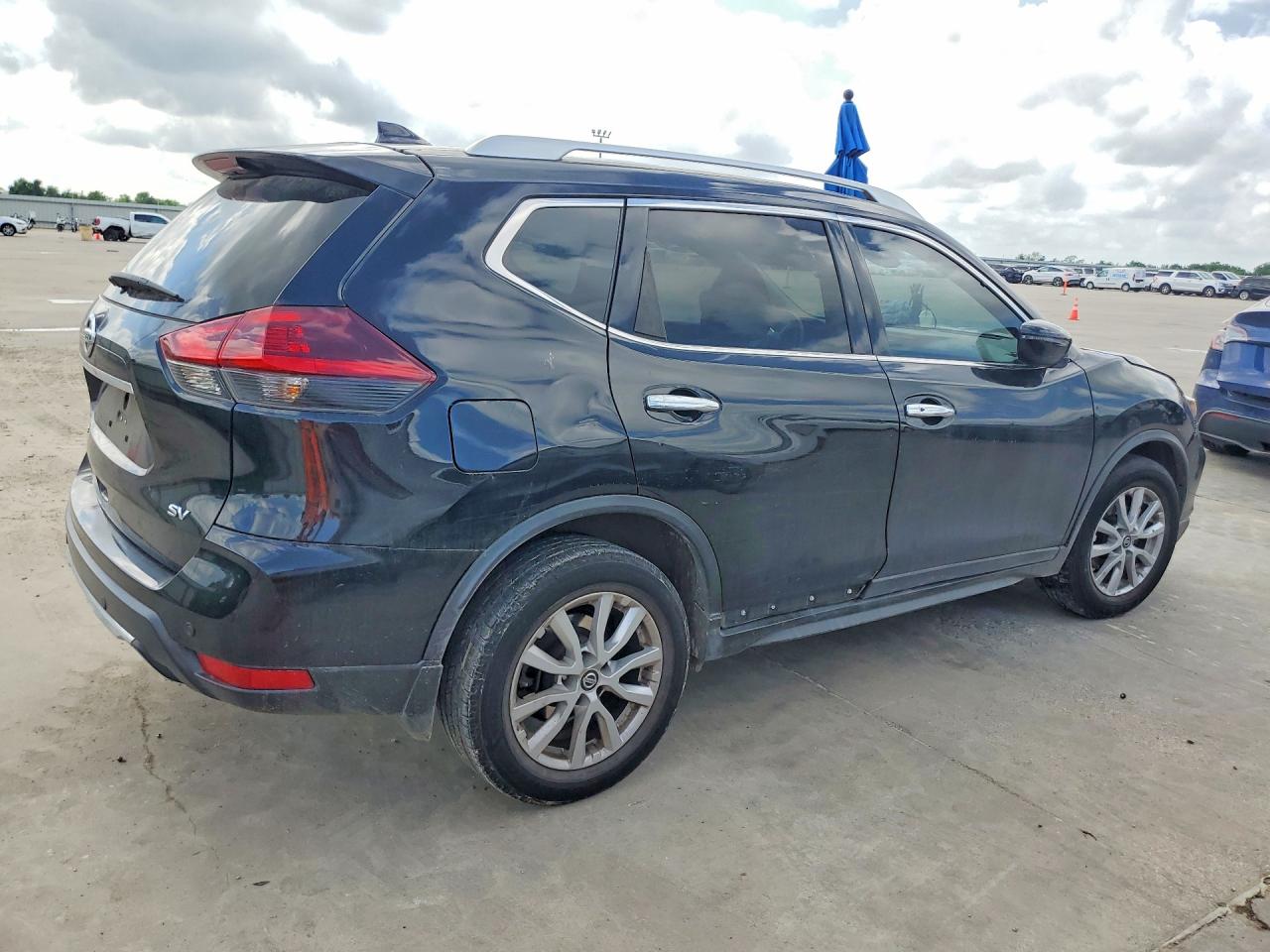 Nissan Rogue Sv