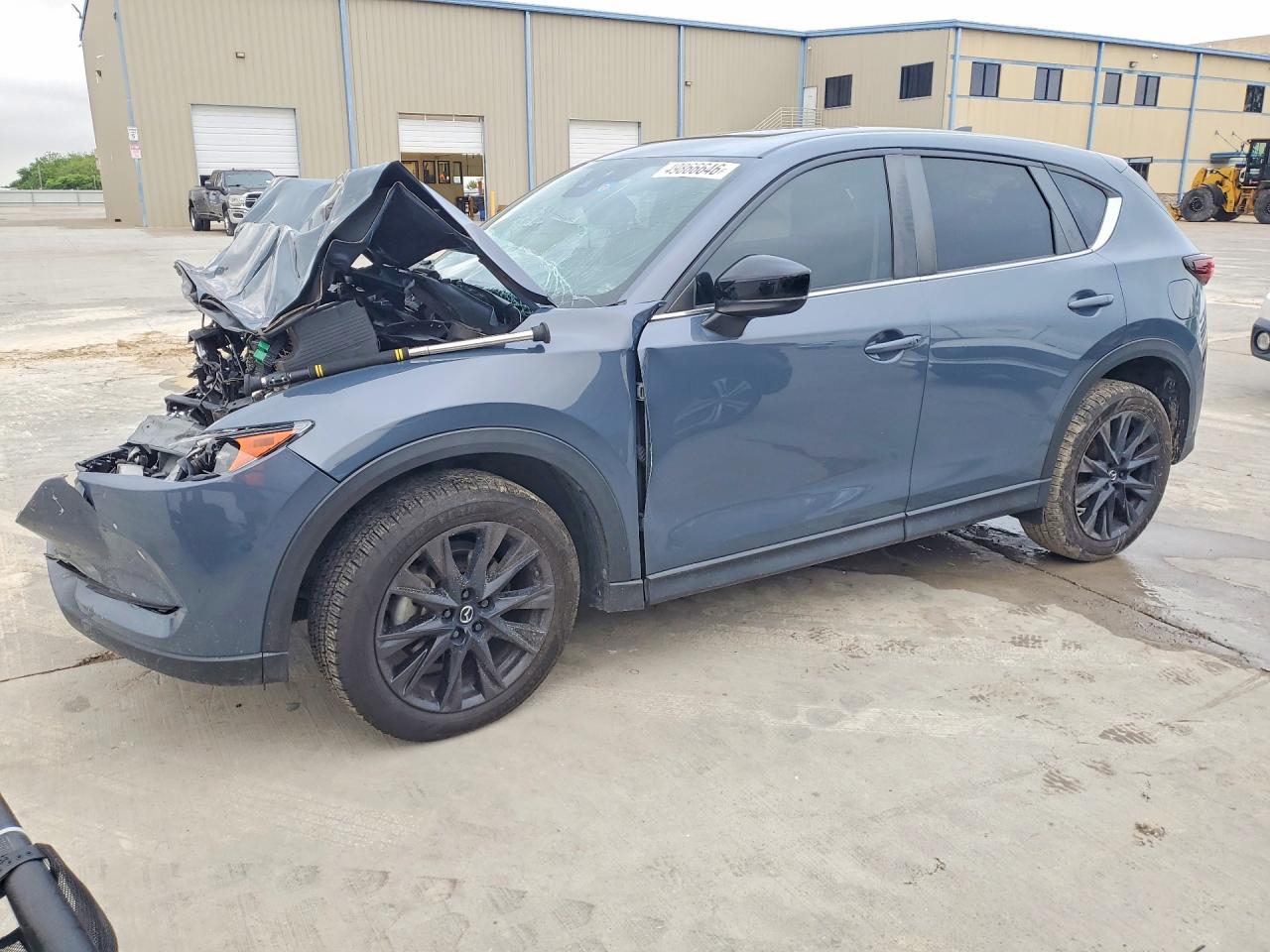 Salvage Mazda Cx Image