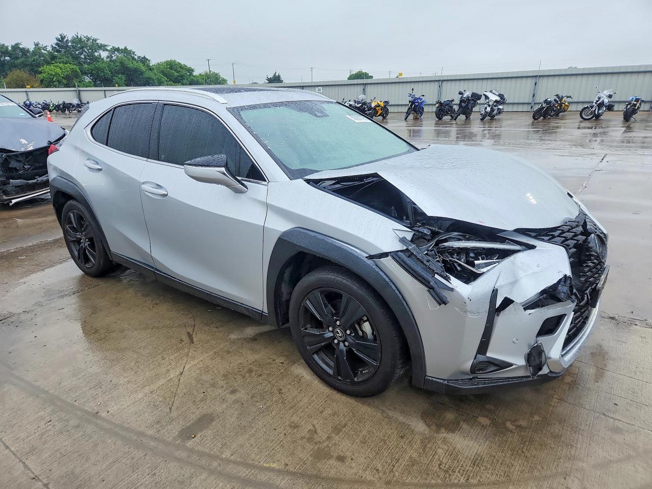 Lexus Ux 200
