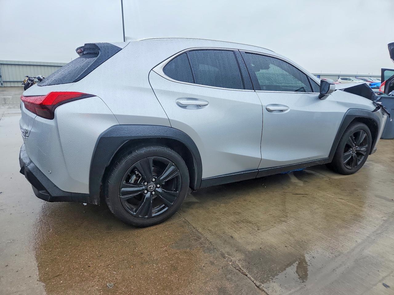 Lexus Ux 200