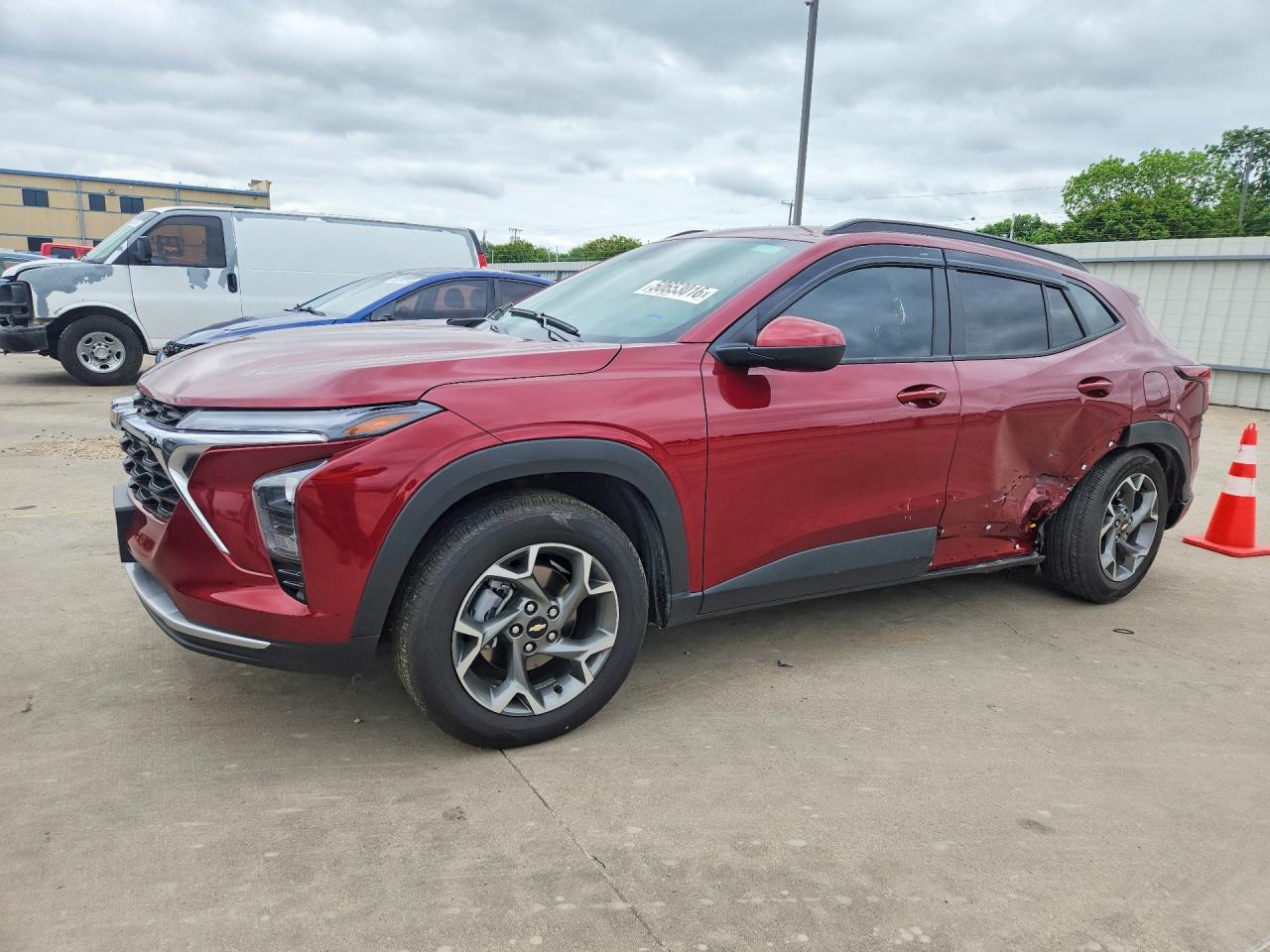 Salvage Chevrolet Trax Image