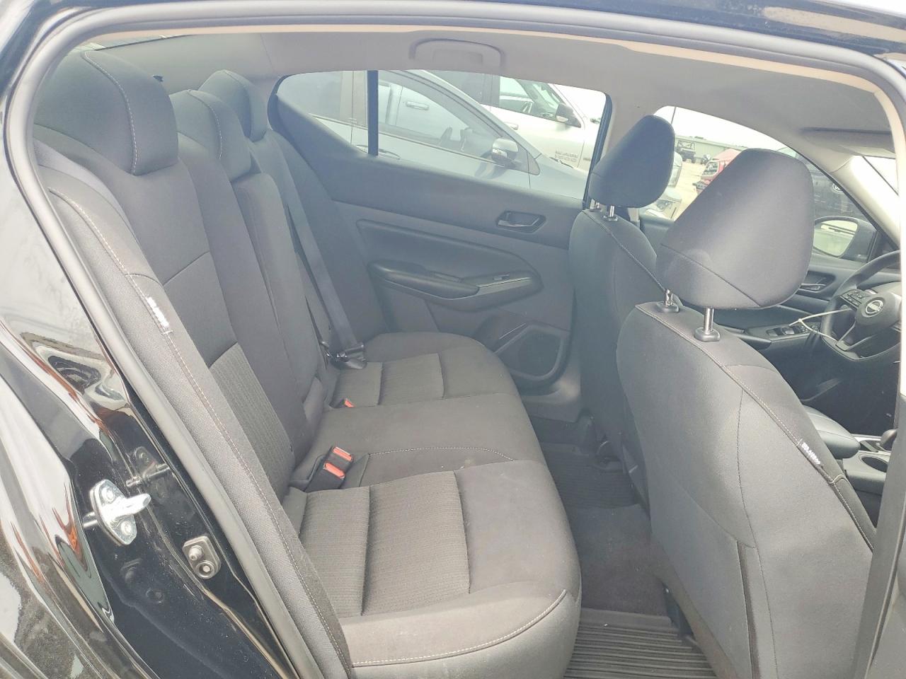 Nissan Altima S
