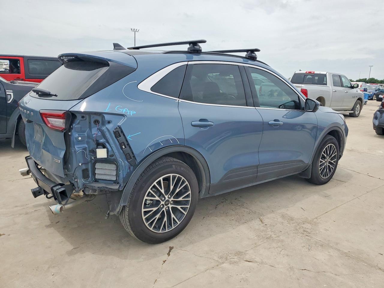 Ford Escape