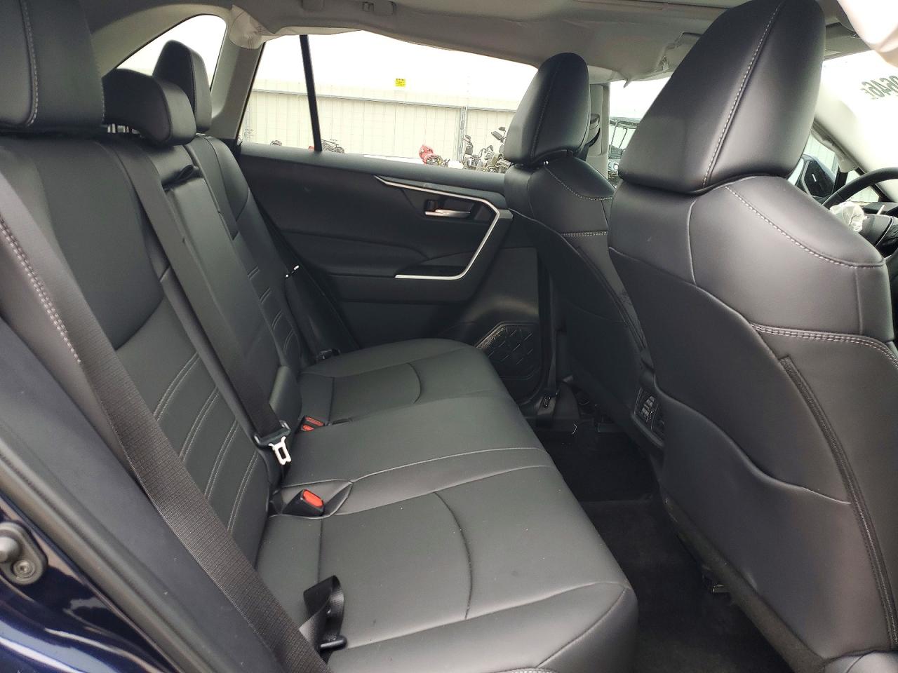Toyota RAV4 Xle Premium