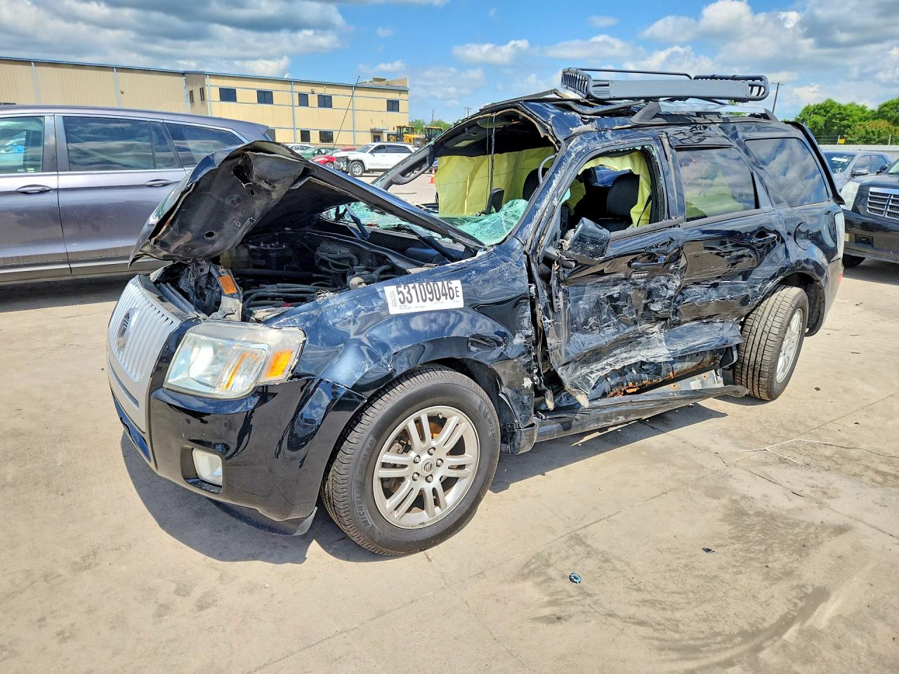 Salvage Mercury Mariner Image