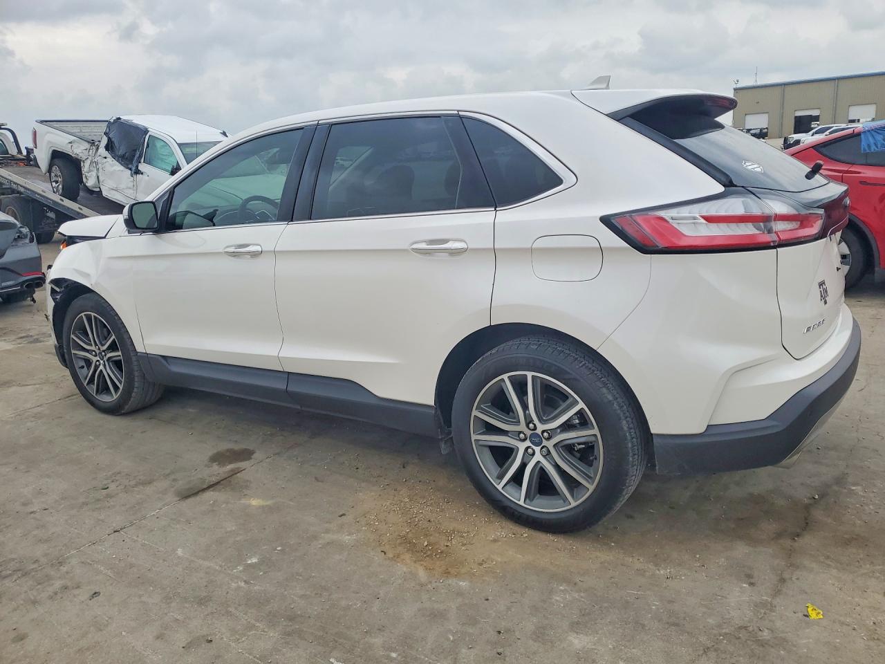 Ford Edge Titanium