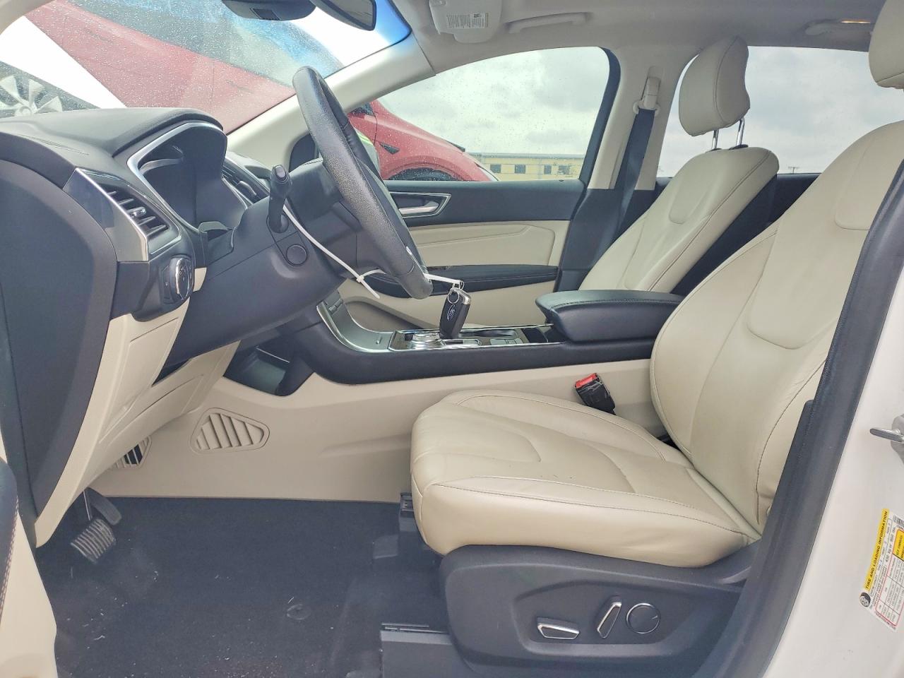 Ford Edge Titanium