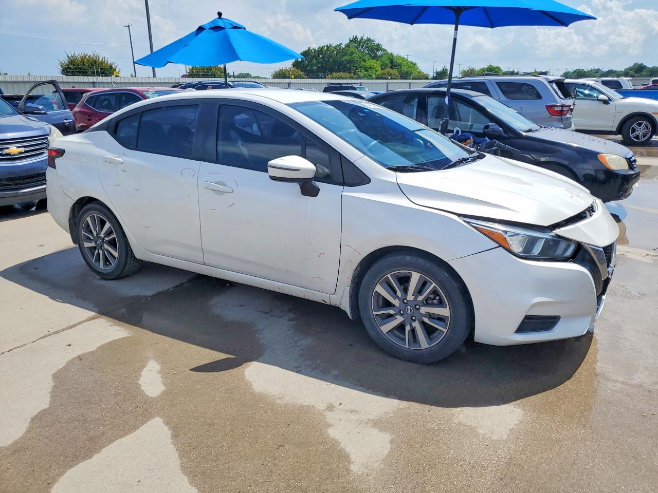 Nissan Versa Sv