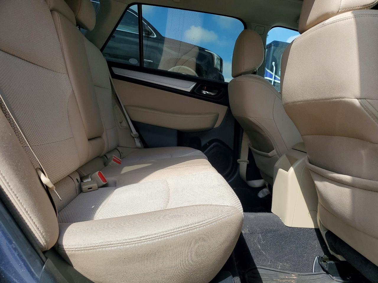 Subaru Outback 2.5i Premium