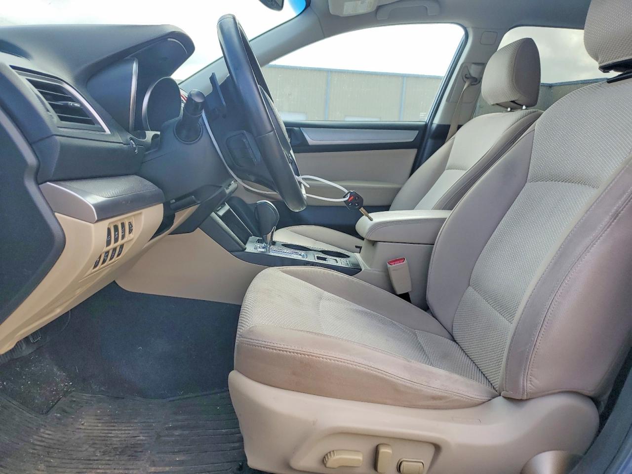 Subaru Outback 2.5i Premium