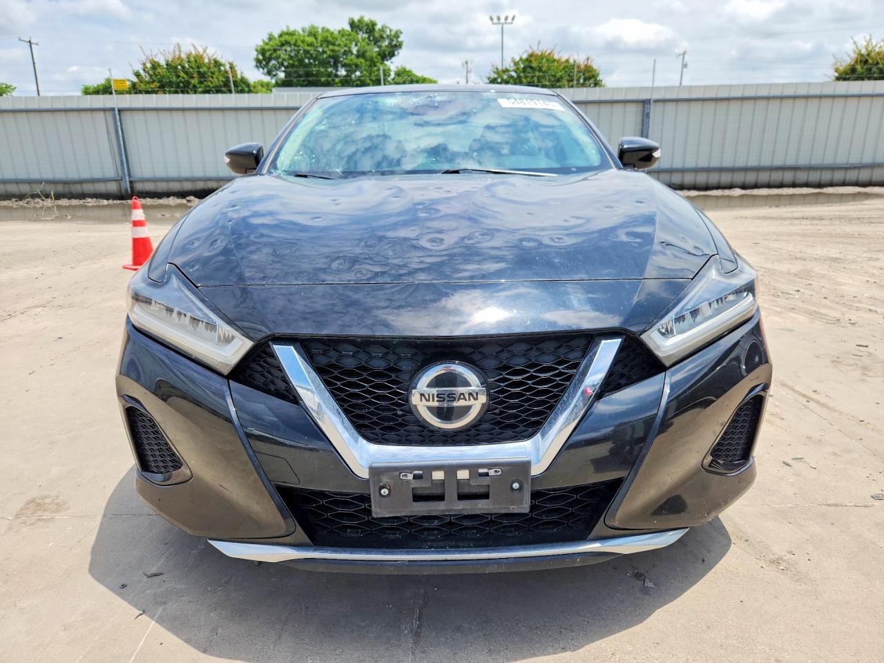 Nissan Maxima Sv