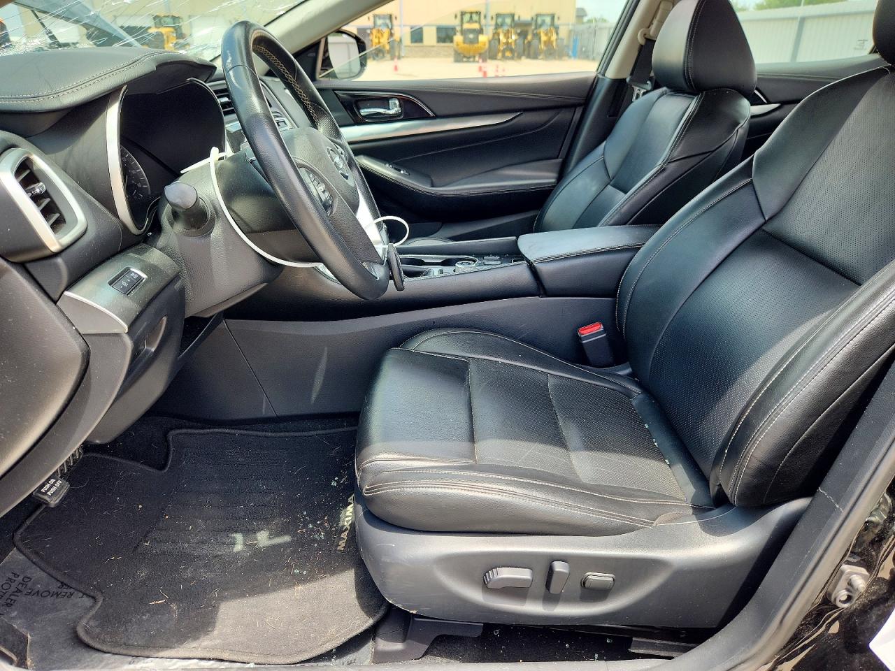 Nissan Maxima Sv