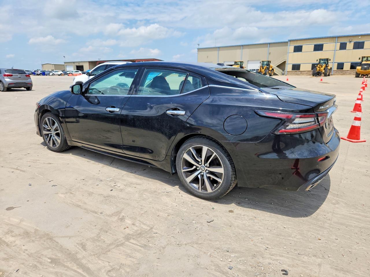 Nissan Maxima Sv