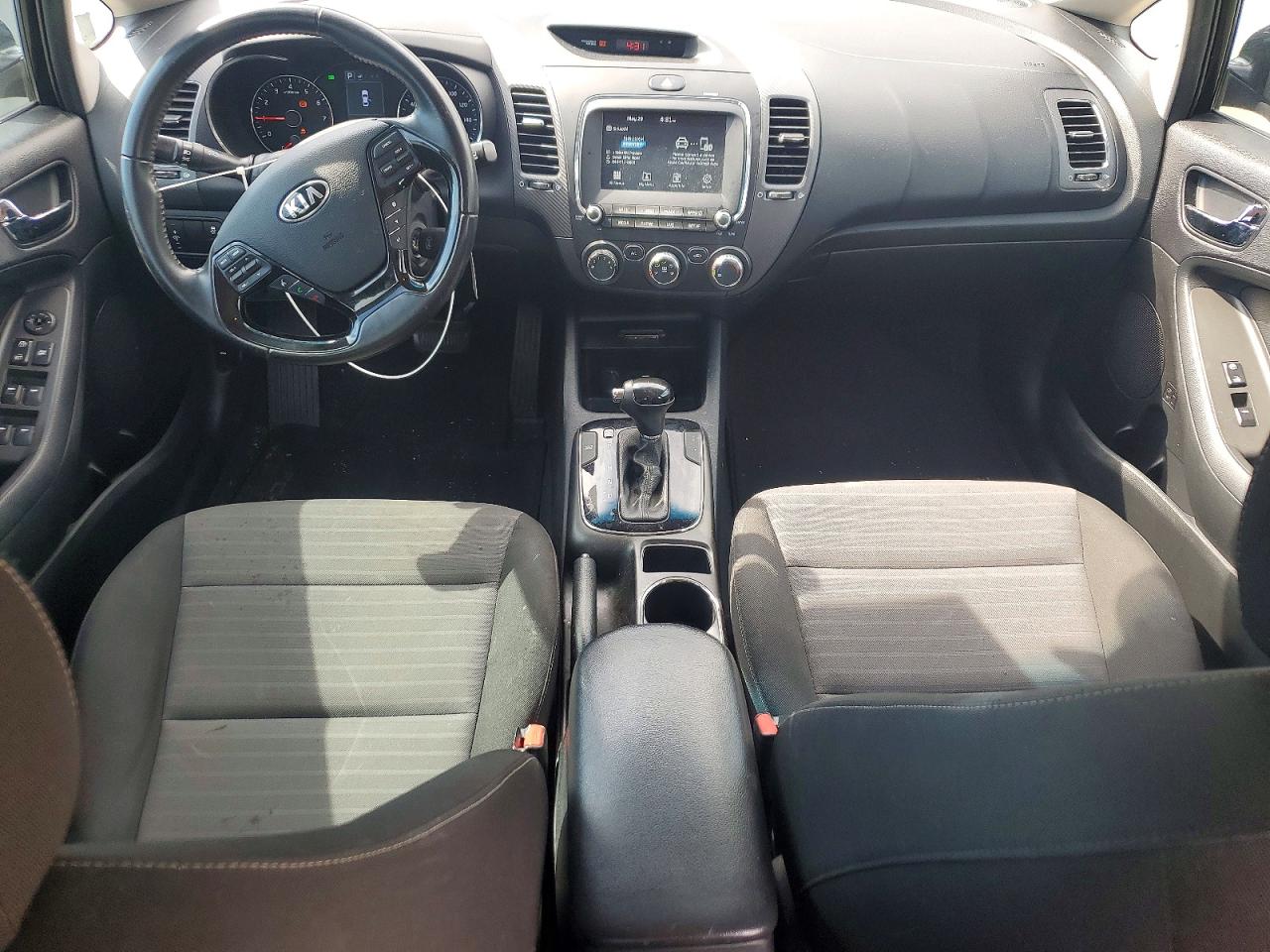 Kia Forte S
