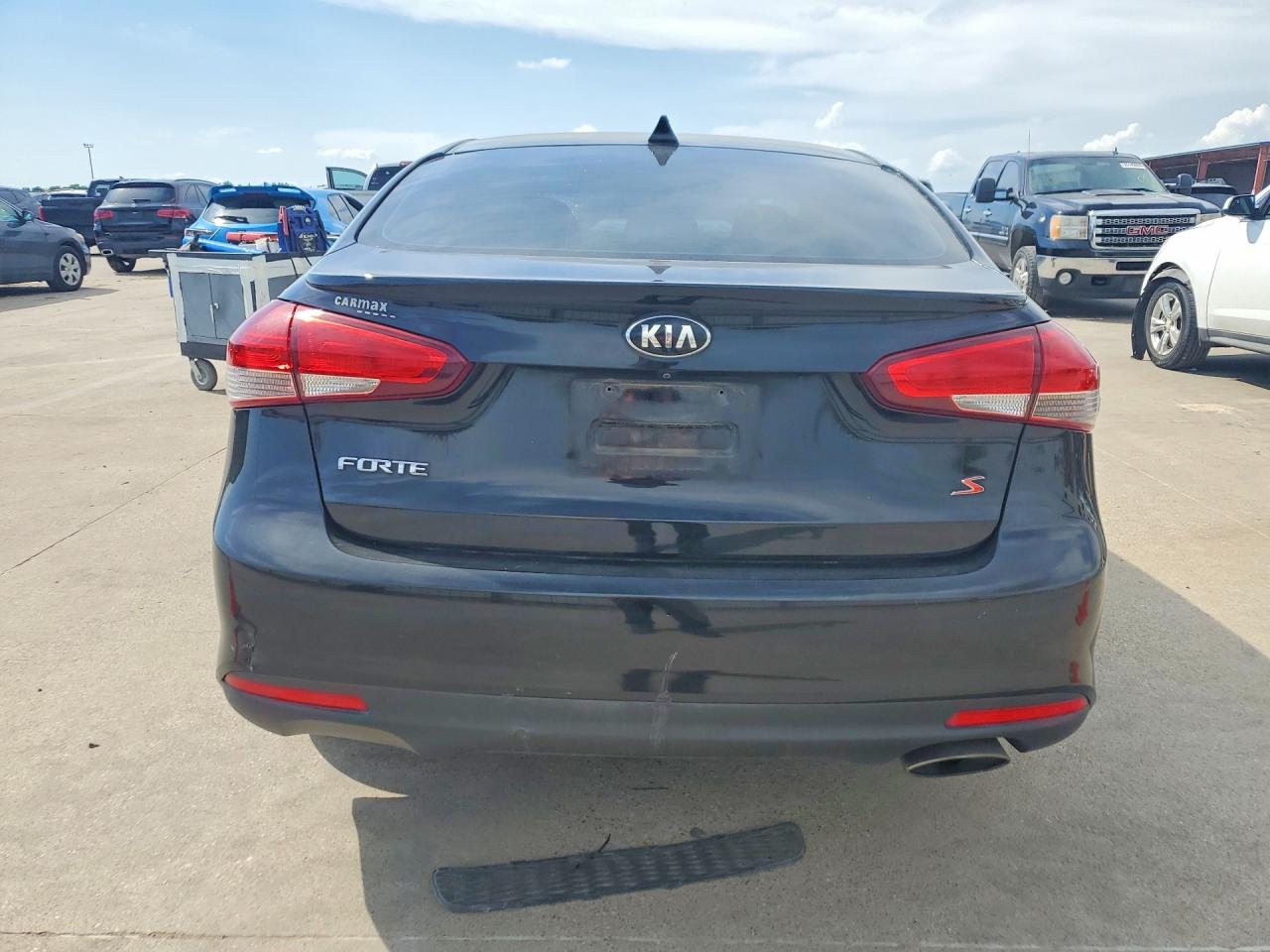 Kia Forte S