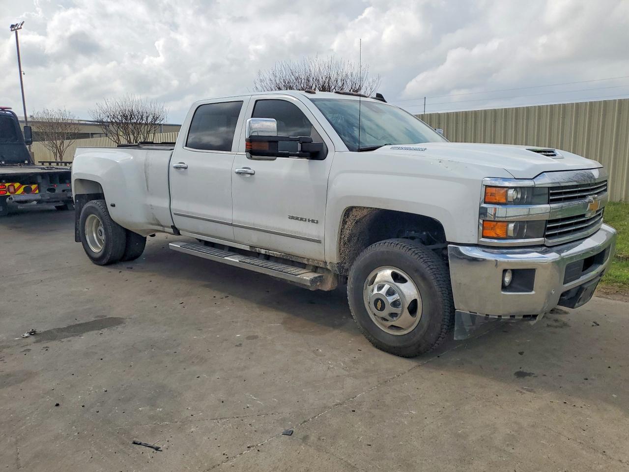 Chevrolet Silverado K3500 Ltz