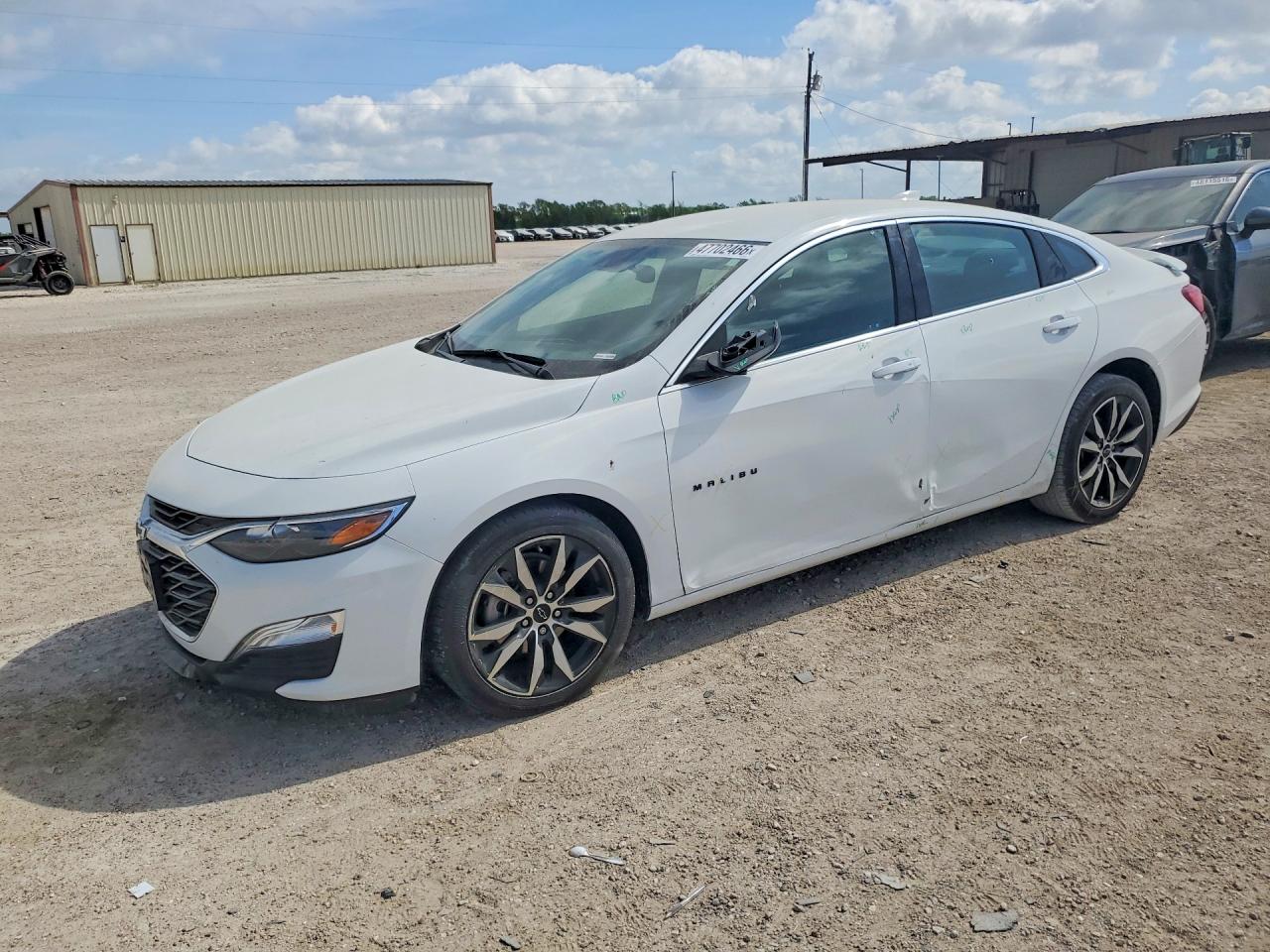 Salvage Chevrolet Malibu Image