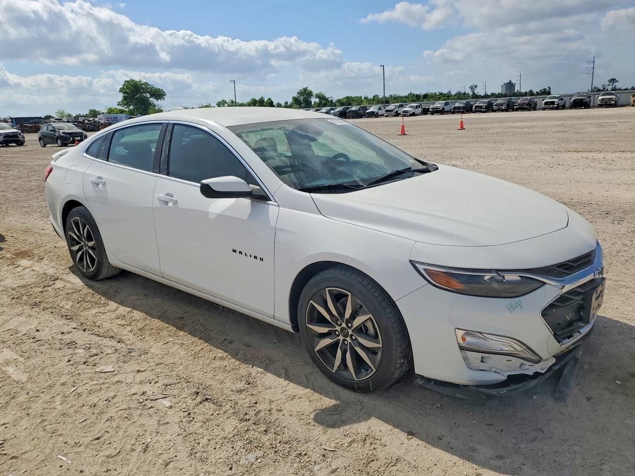 Chevrolet Malibu Rs