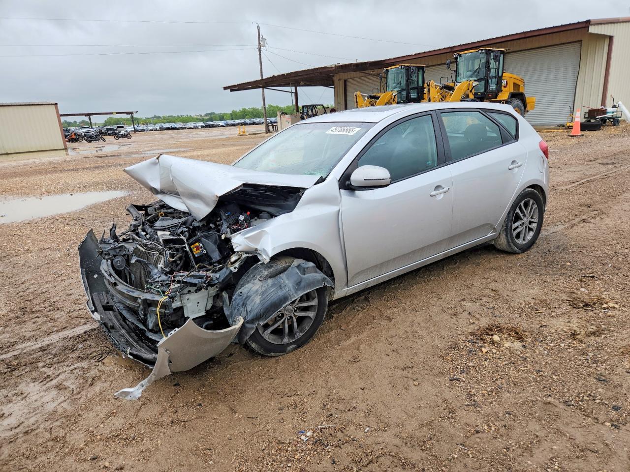 Salvage Kia Forte Image