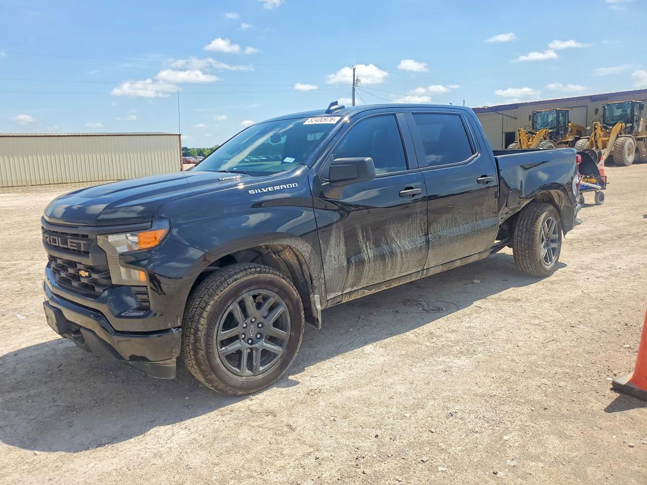 Salvage Chevrolet Silverado Image