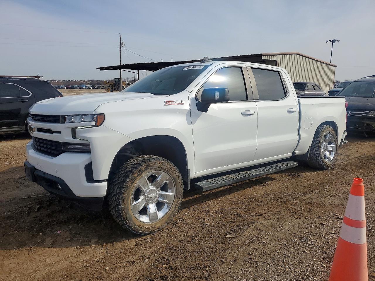 Salvage Chevrolet Silverado Ltd Image