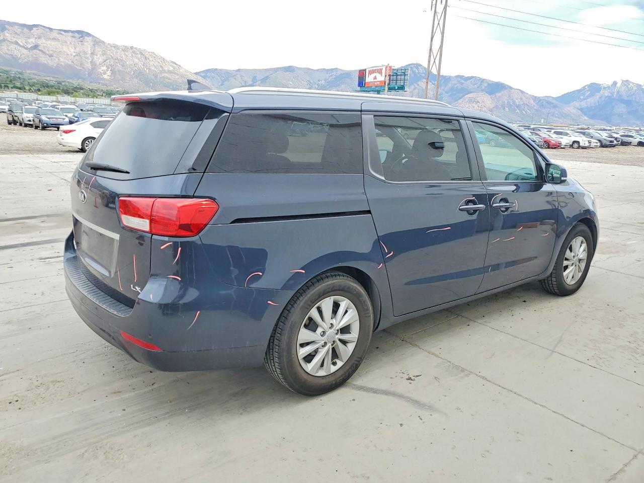 Kia Sedona Lx