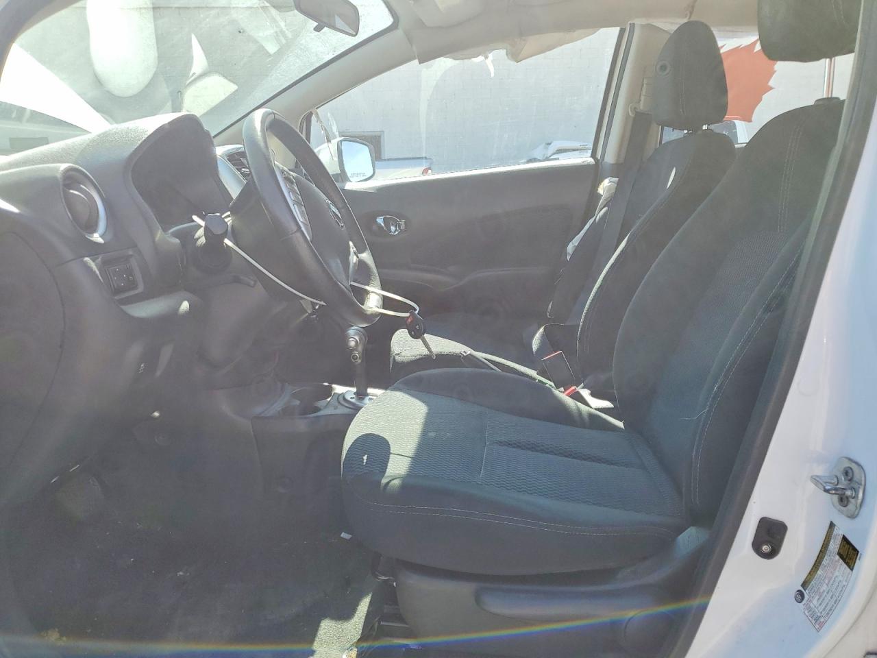 Nissan Versa Sv