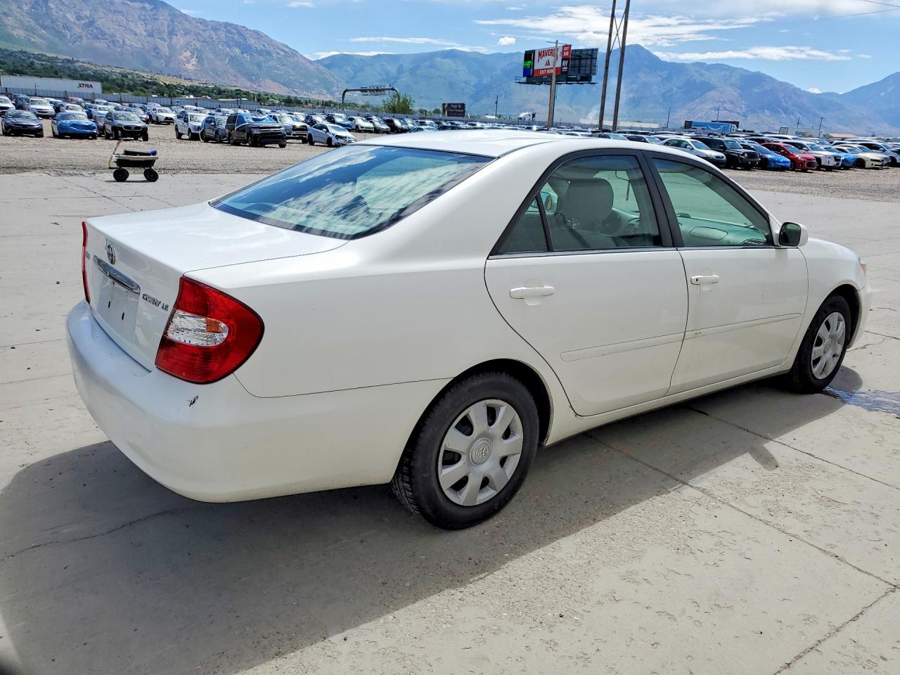 Toyota Camry Le