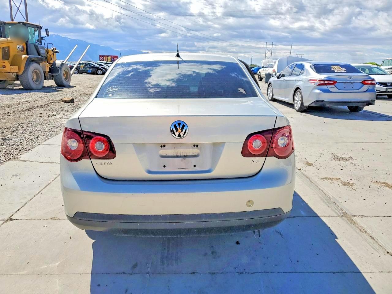 Volkswagen Jetta S