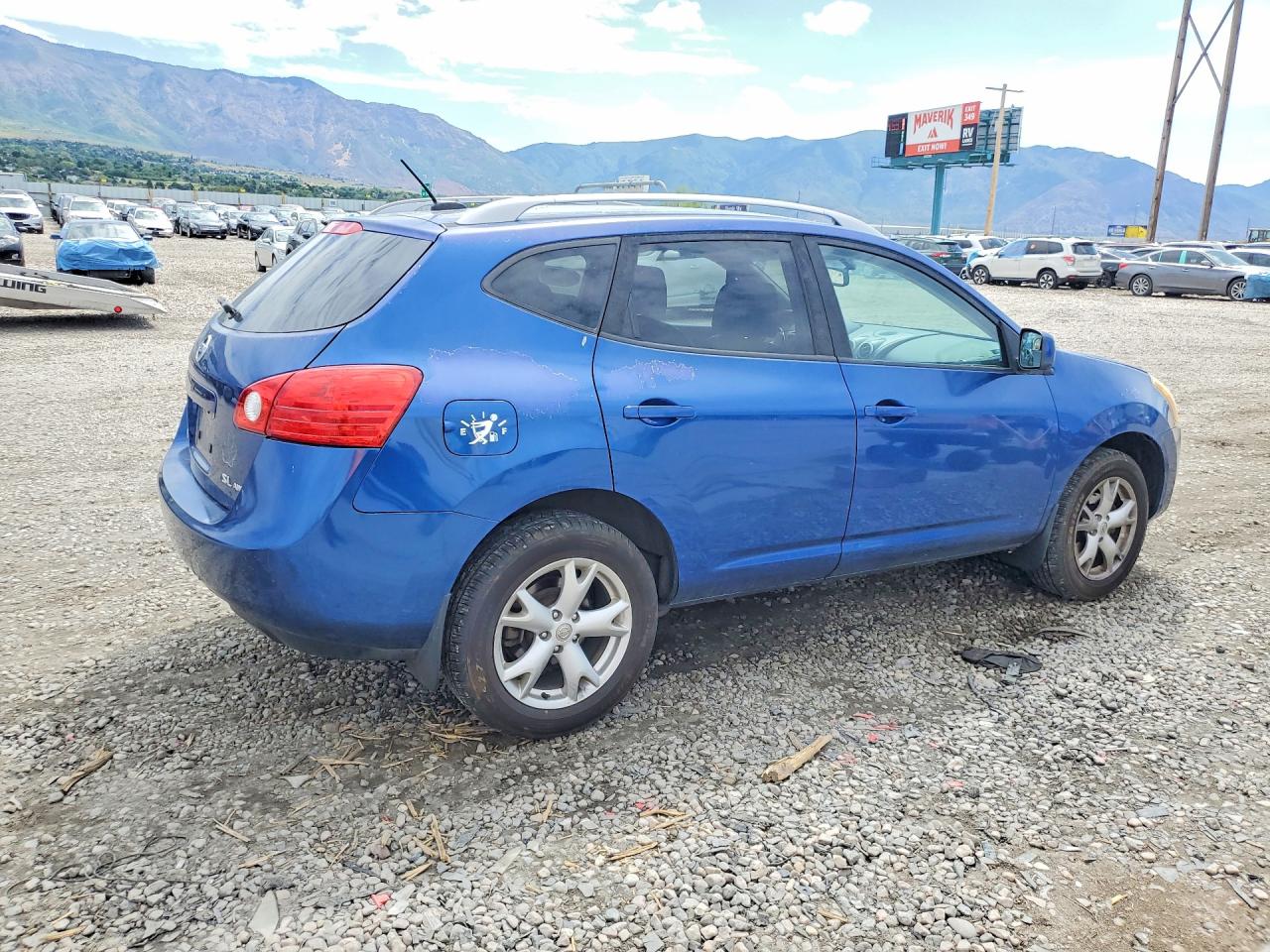 Nissan Rogue S
