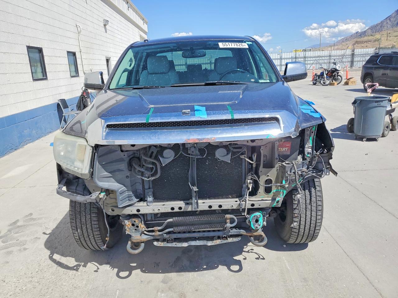 Toyota Tundra Crewmax Limited