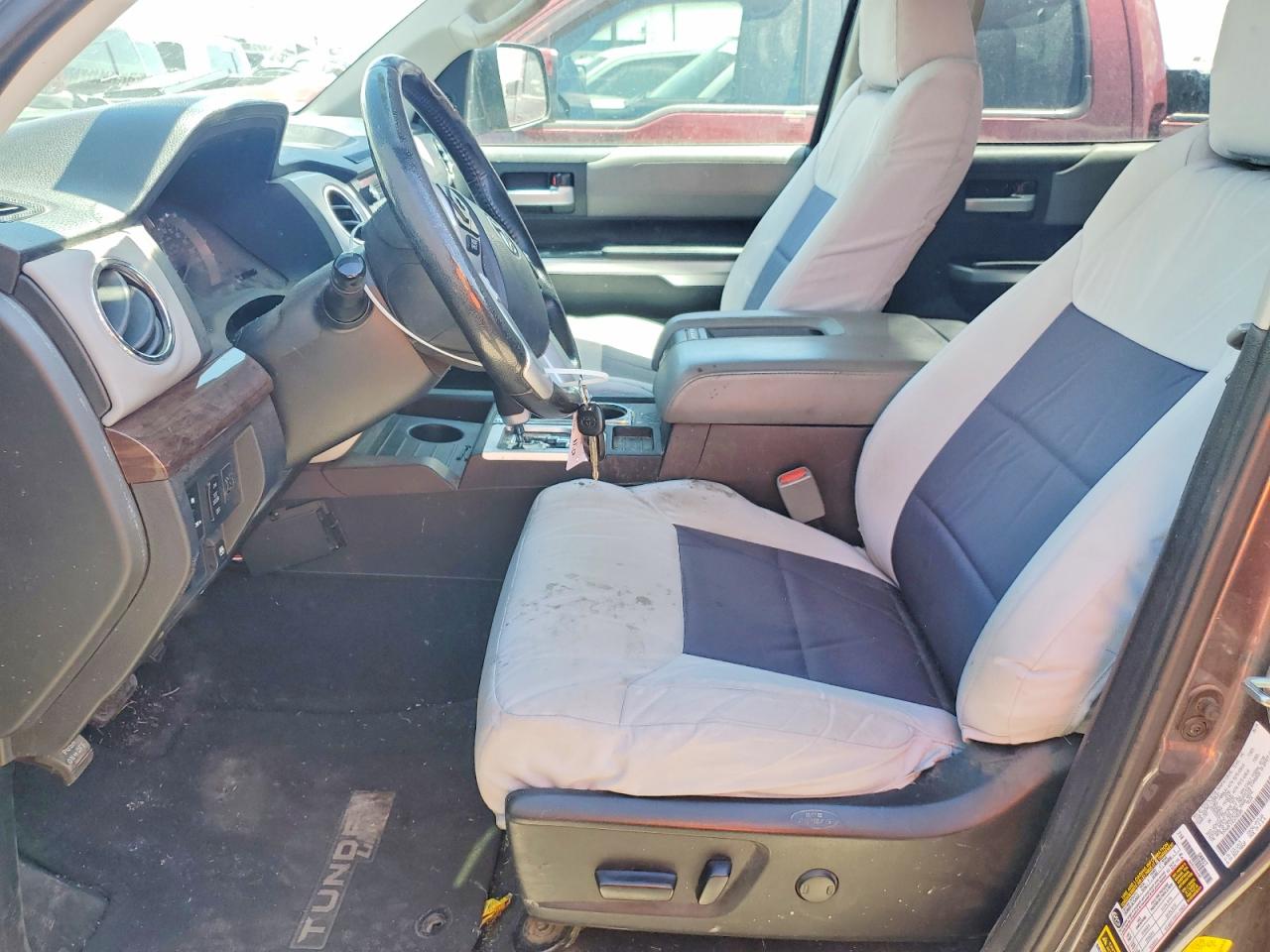 Toyota Tundra Crewmax Limited