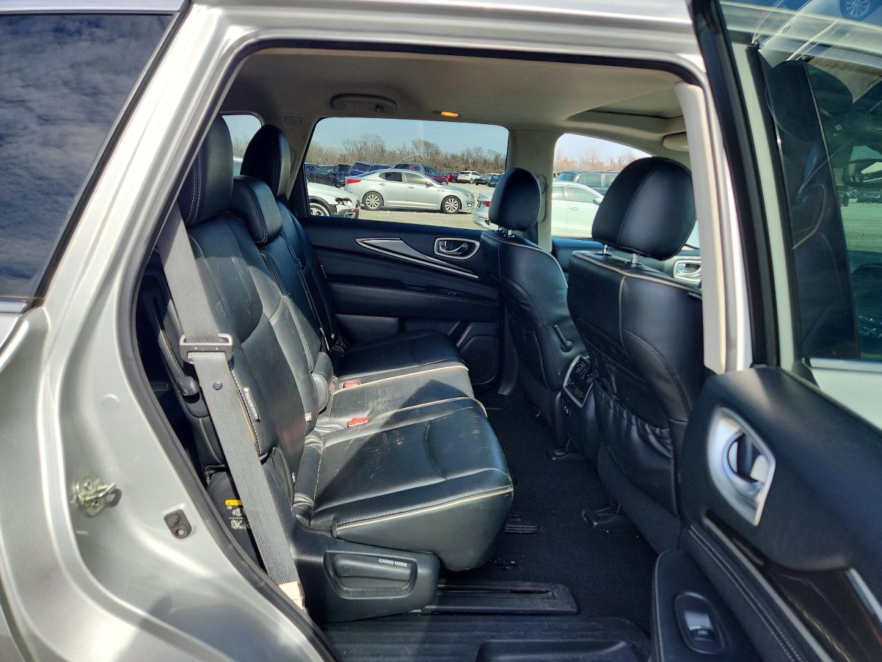 INFINITI Qx Pure