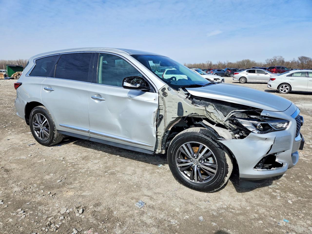 INFINITI Qx Pure