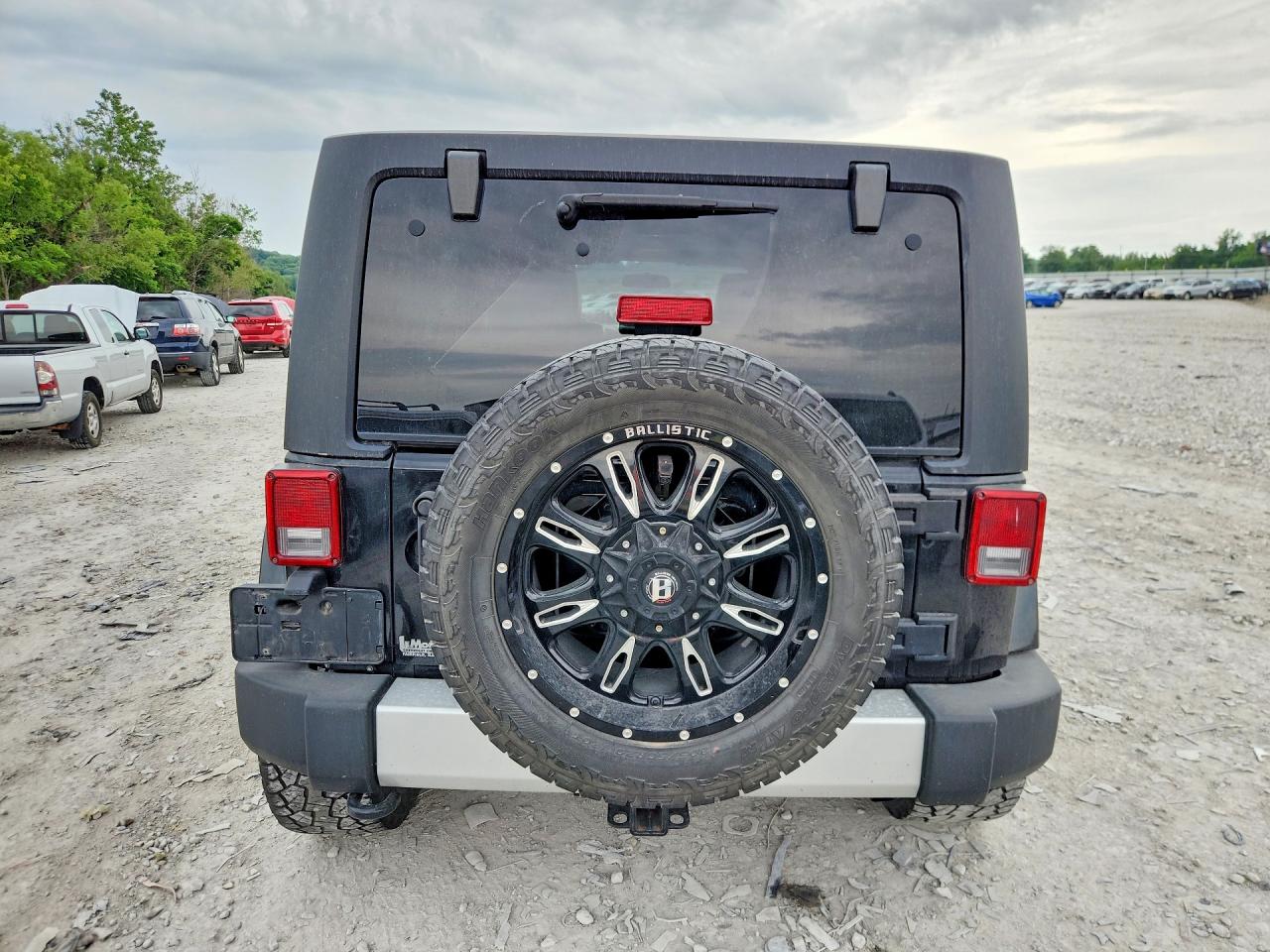 Jeep Wrangler Sahara